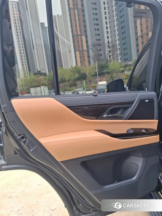 Lexus LX 4th Generation 2026 Черный из Кореи, фото 6