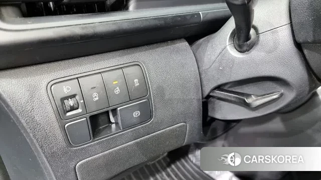 Hyundai Staria 2021 Серебряный из Кореи, фото 6