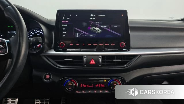 Kia The New K3 2nd generation 2024 Серый из Кореи, фото 6