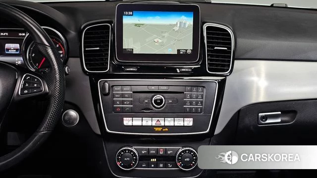Mercedes-Benz GLE - Class W166 2018 Белый из Кореи, фото 6