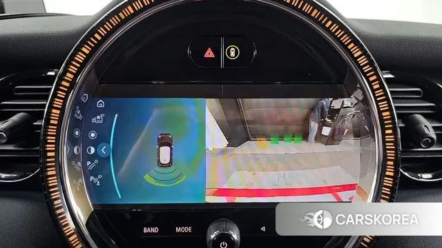 Mini Cooper 2023 Красный из Кореи, фото 6