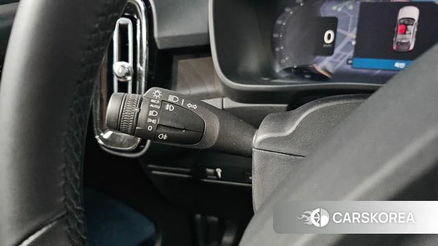Volvo C40 Richards 2022 Белый из Кореи, фото 6
