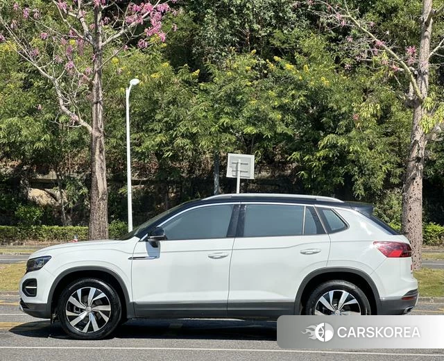 Volkswagen Tanyue 2022 Белый из Китая, фото 6