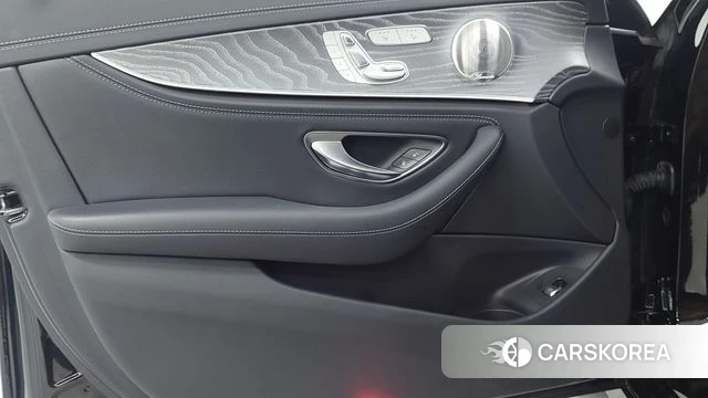 Mercedes-Benz E-Class W213 2022 Черный из Кореи, фото 6