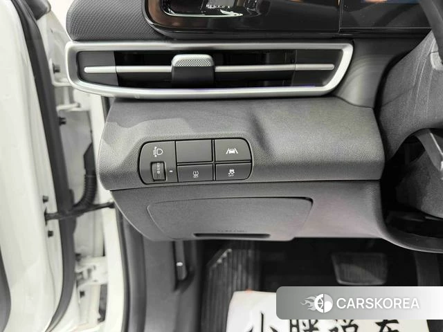 Hyundai Elantra 2023 Белый из Китая, фото 6