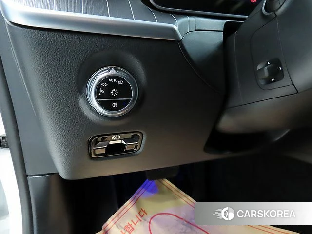 Mercedes-Benz C-Class W206 2023 Белый из Кореи, фото 6