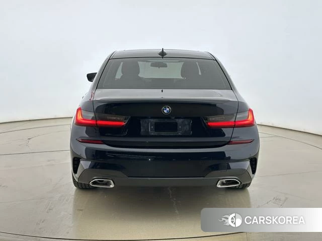 BMW 3 series 2021 Черный из Китая, фото 6
