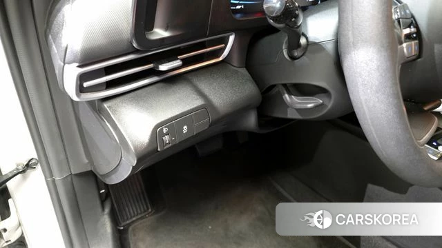 Hyundai The New Avante (CN7) 2023 Серебристо-серый из Кореи, фото 6