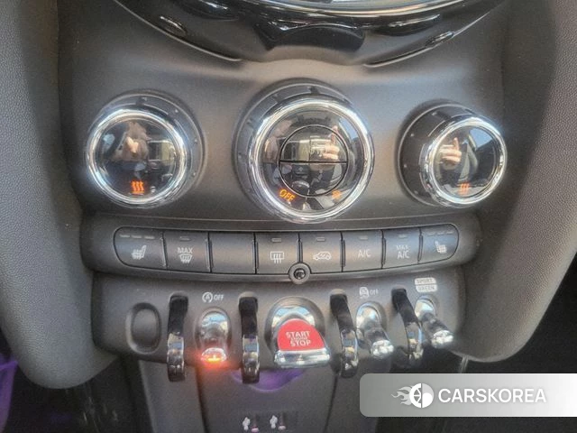 Mini Cooper 2019 Жемчужный цвет из Кореи, фото 6
