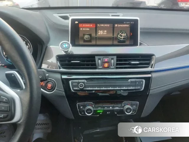 BMW X1 (F48) 2021 Синий из Кореи, фото 6