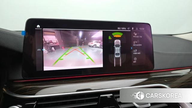 BMW 5 Series (G30) 2020 Белый из Кореи, фото 6