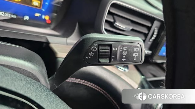 Ford Explorer 6th Generation 2022 Белый из Кореи, фото 6