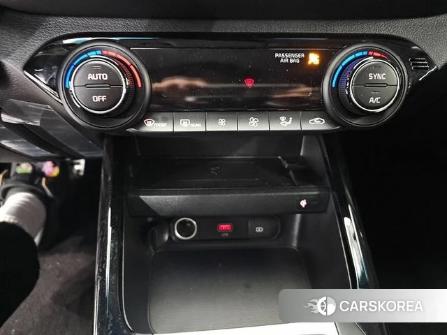 Kia The New K3 2nd generation 2023 Белый из Кореи, фото 6