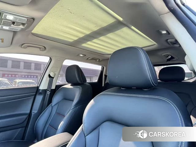 Geely Automobile Boyue 2020 Шампань из Китая, фото 6