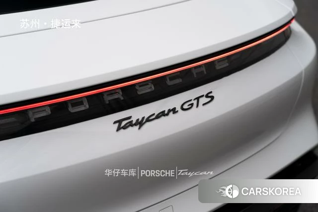 Porsche Taycan 2022 Белый из Китая, фото 6