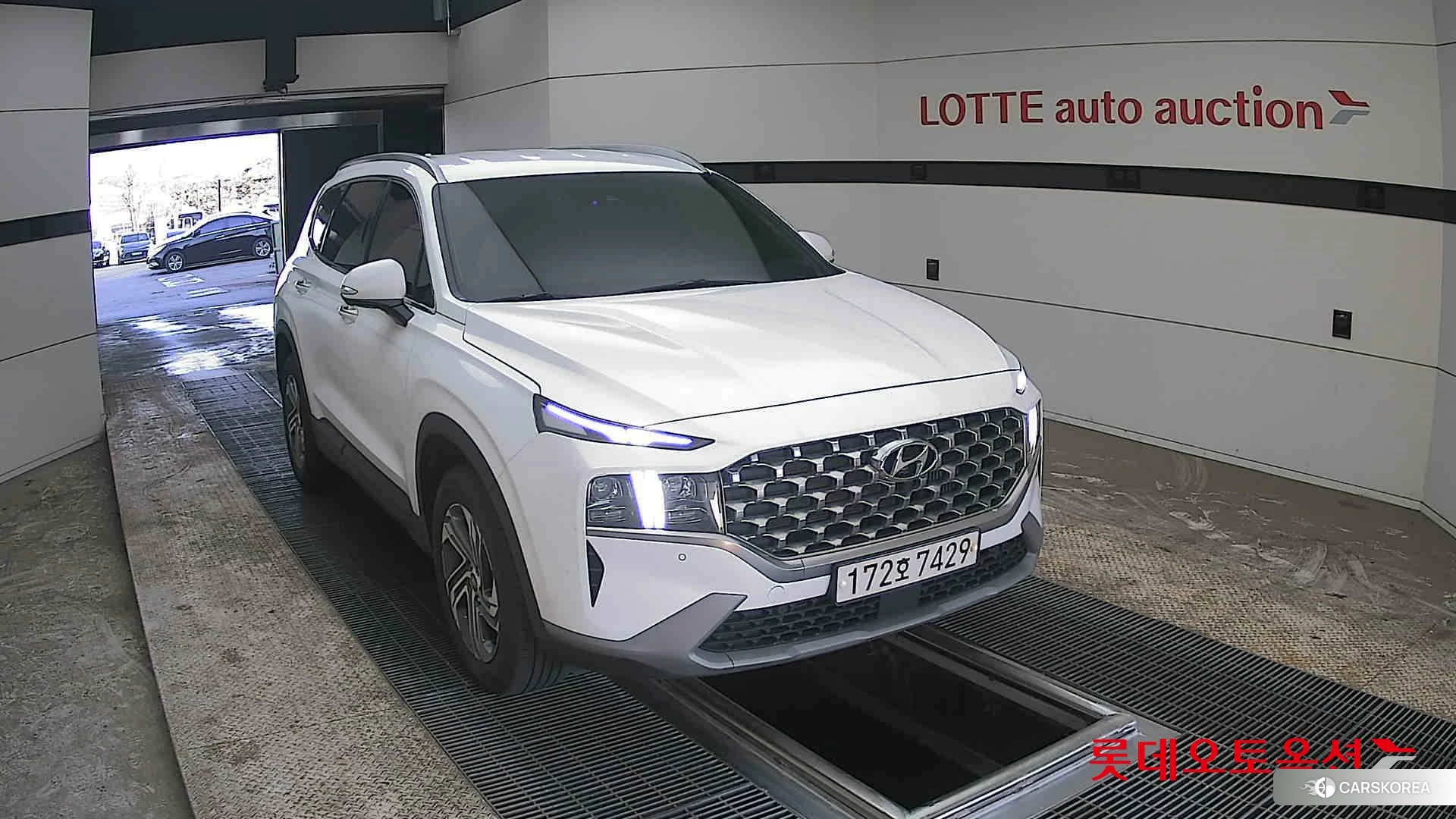 Hyundai Santa Fe 2023 Creamy White Pearl (optional) из Кореи, фото 6