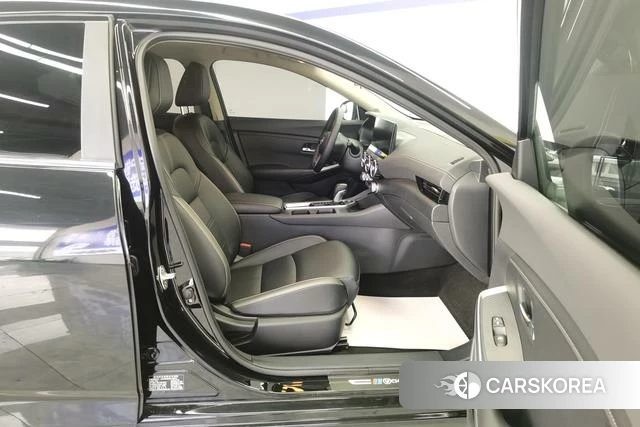 Nissan Xuan Yi 2024 Черный из Китая, фото 5