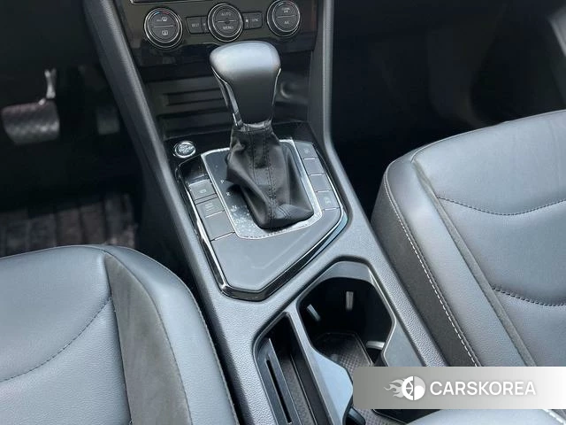 Volkswagen Tiguan L 2021 Черный из Китая, фото 6