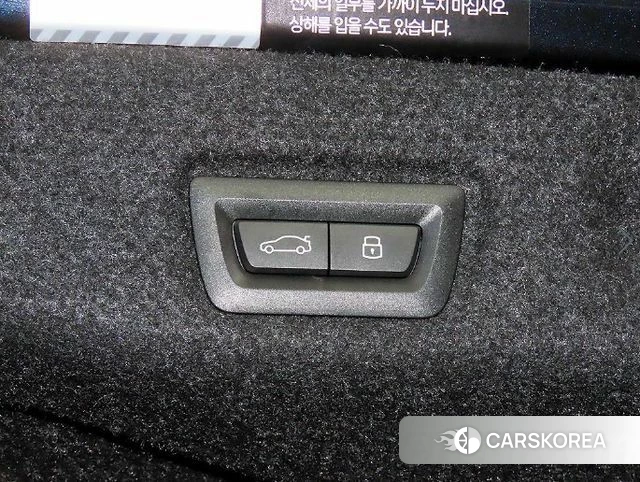 BMW 5 Series (G60) 2025 Черный из Кореи, фото 6
