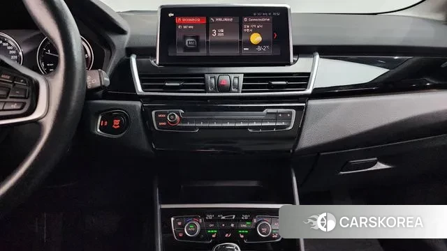 BMW 2 Series Active Tourer (F45) 2020 Черный из Кореи, фото 6