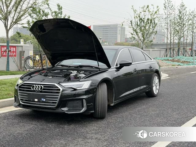 Audi A6L 2022 Черный из Китая, фото 6