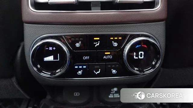 Genesis GV70 2020 Серебристо-серый из Кореи, фото 6