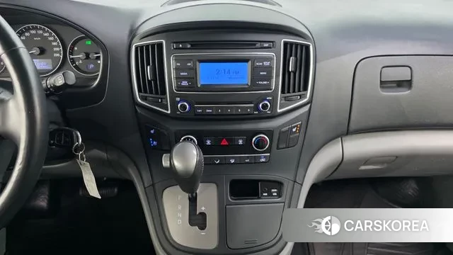 Hyundai The New Grand Starex 2021 Серебристо-серый из Кореи, фото 6