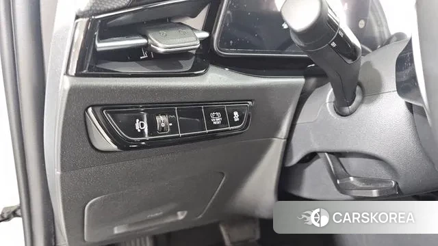 Kia Di Ol Nu Niro 2022 Белый из Кореи, фото 6