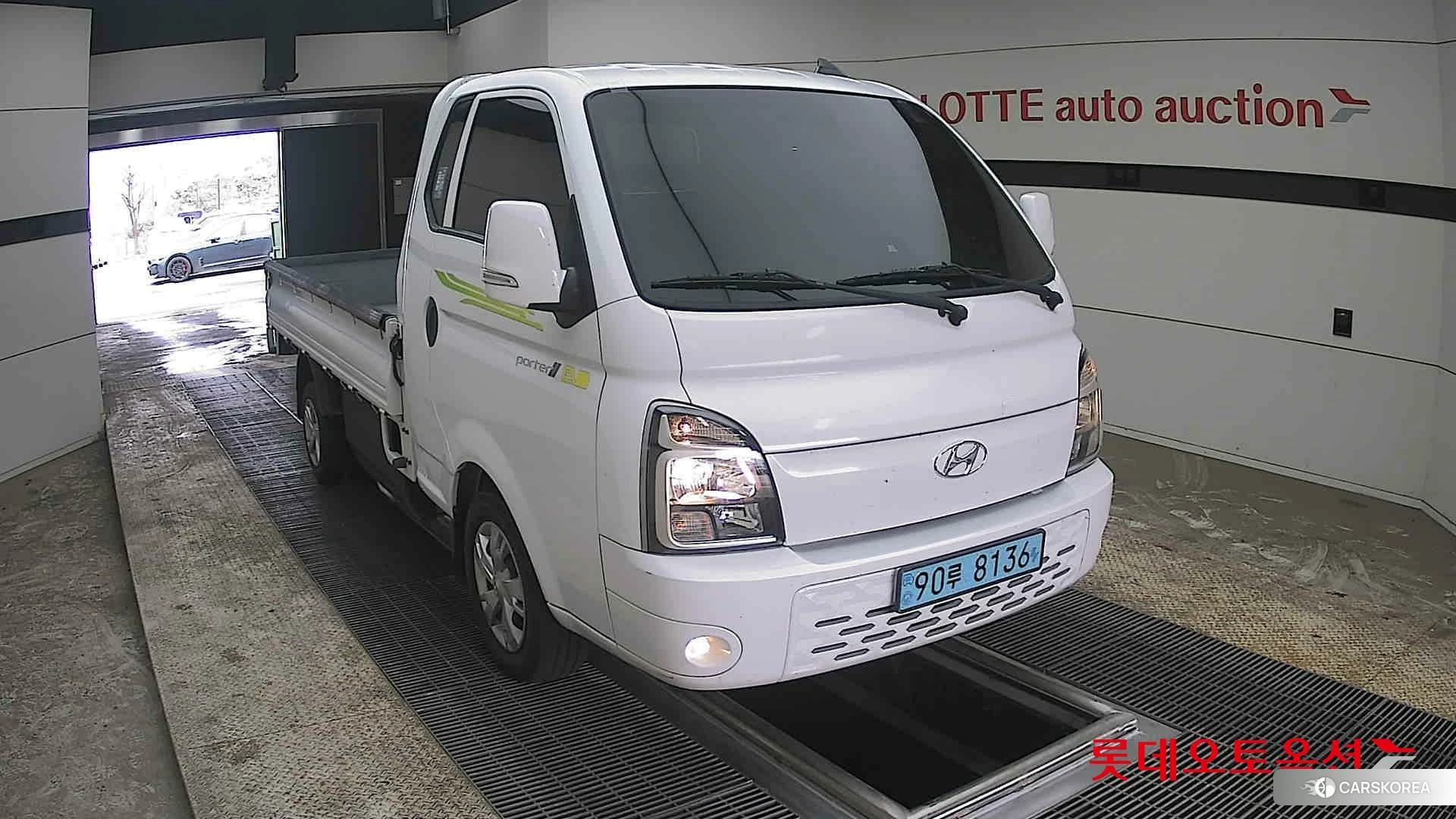 Hyundai Porter II electric 2022 Белый из Кореи, фото 6