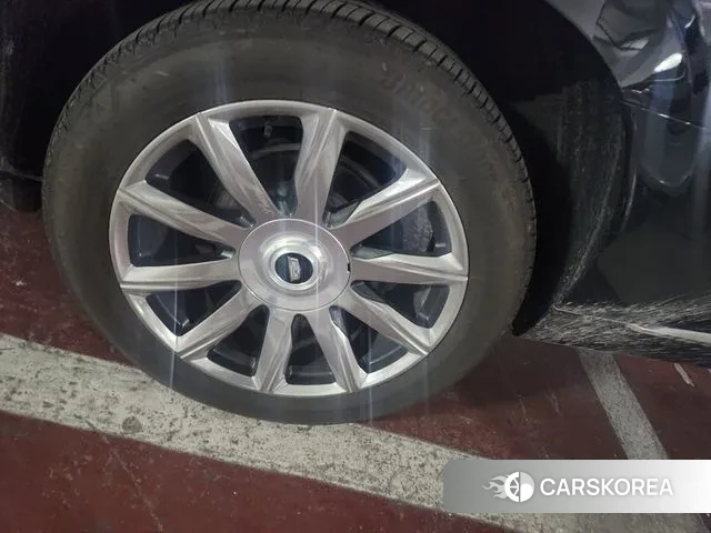 Cadillac Escalade 5th Generation 2021 Черный из Кореи, фото 6