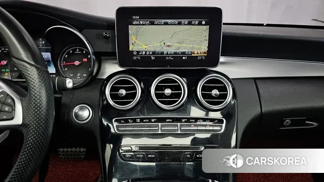 Mercedes-Benz C-Class W205 2018 Белый из Кореи, фото 6