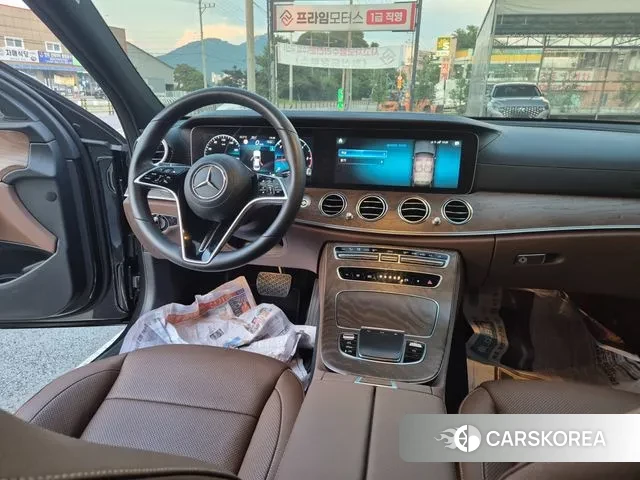 Mercedes-Benz E-Class W213 2023 Серый из Кореи, фото 6