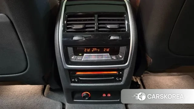 BMW X7 (G07) 2020 Белый из Кореи, фото 6