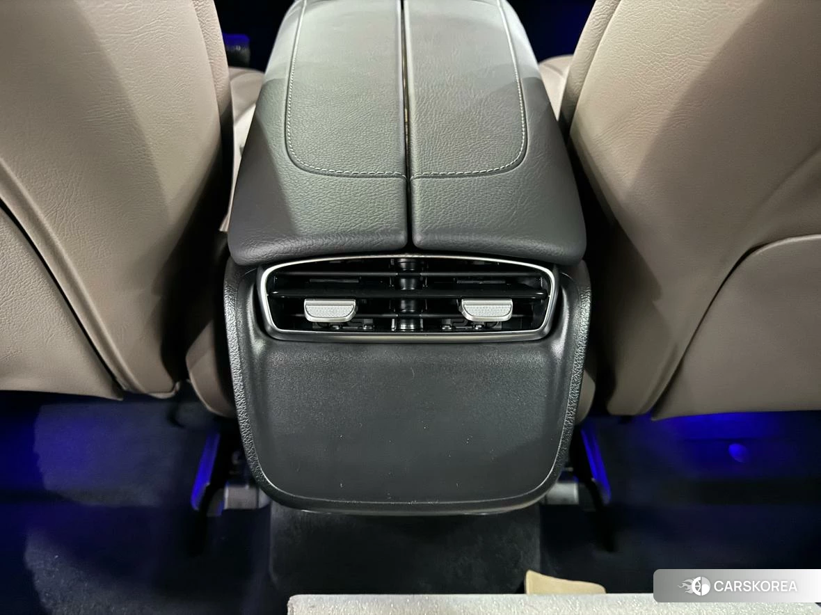 Mercedes-Benz EQE 2024 Черный из Китая, фото 6
