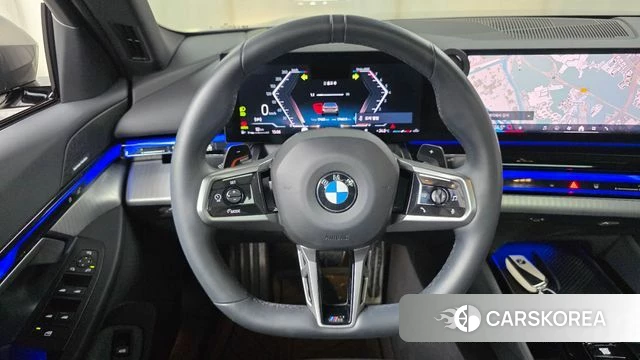 BMW 5 Series (G60) 2024 Серебряный из Кореи, фото 6