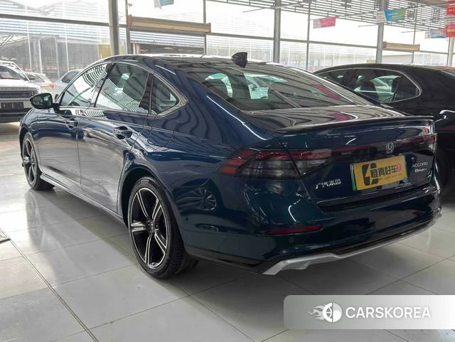 Honda Accord PHEV 2023 Синий из Китая, фото 6