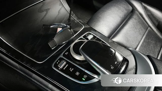 Mercedes-Benz GLC-Class X253 2019 Белый из Кореи, фото 6
