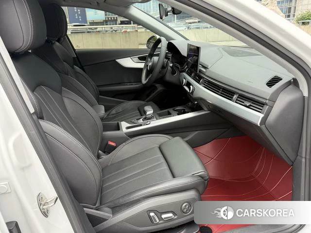 Audi A4L 2024 Белый из Китая, фото 6
