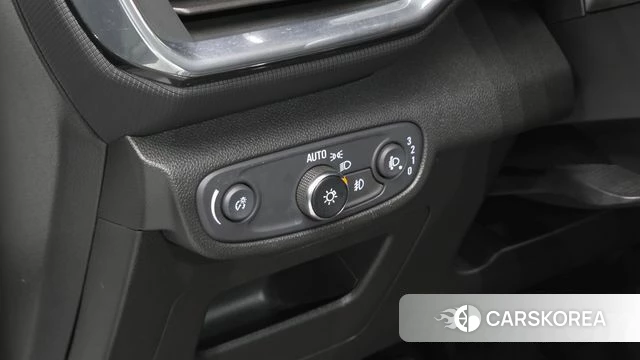 Chevrolet (GM Daewoo) Trailblazer 2022 Белый из Кореи, фото 6