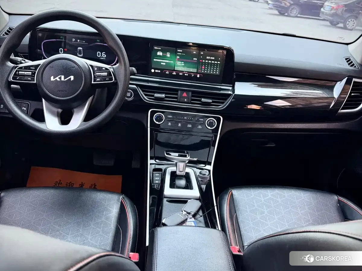 Kia Seltos 2023 Белый из Китая, фото 6