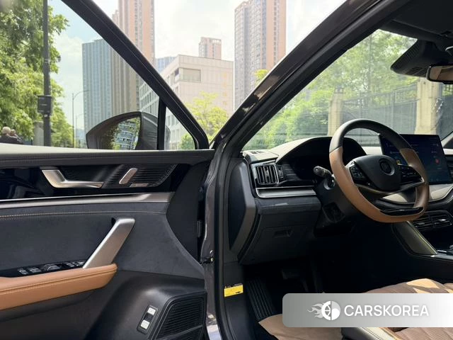 BYD Tang DM 2021 Темно-серый из Китая, фото 6