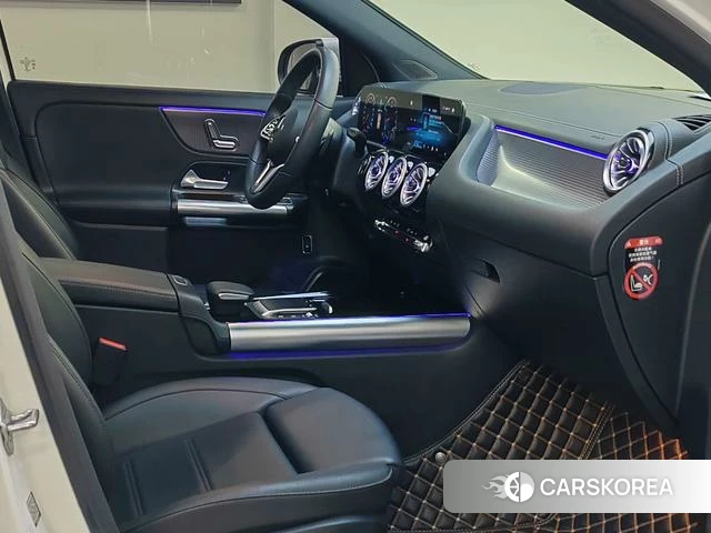 Mercedes-Benz GLA 2021 Белый из Китая, фото 6