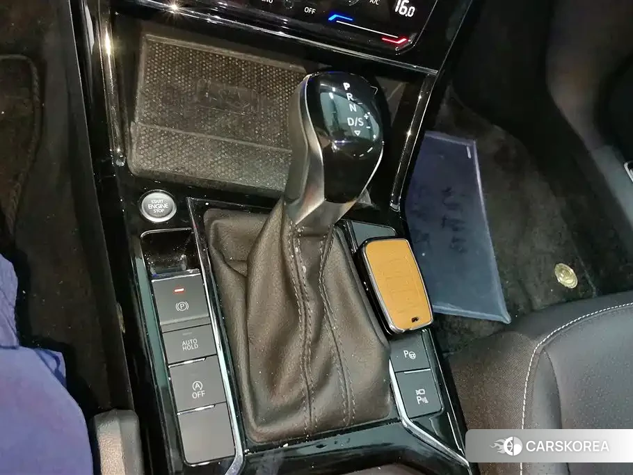 Volkswagen Passat 2024 Черный из Китая, фото 6