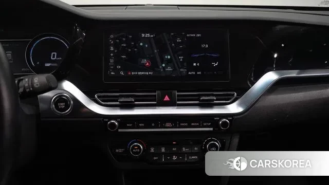 Kia Niro Plus 2022 Белый из Кореи, фото 6