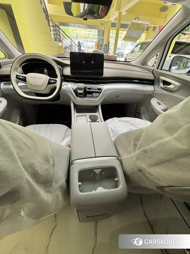 Roewe iMAX8 DMH 2024 Белый из Китая, фото 6