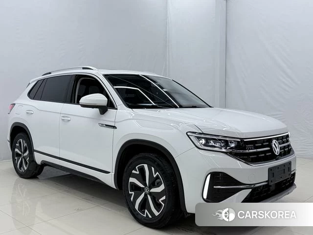 Volkswagen Tanyue GTE 2024 Белый из Китая, фото 6