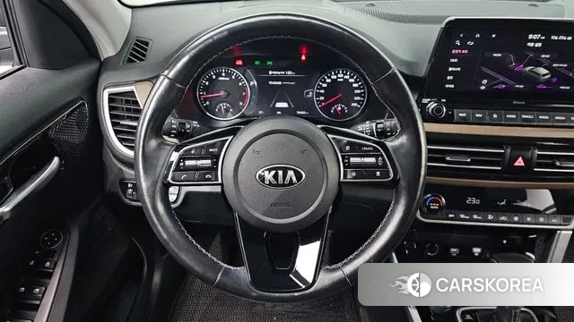 Kia Seltos 2020 Серый из Кореи, фото 6