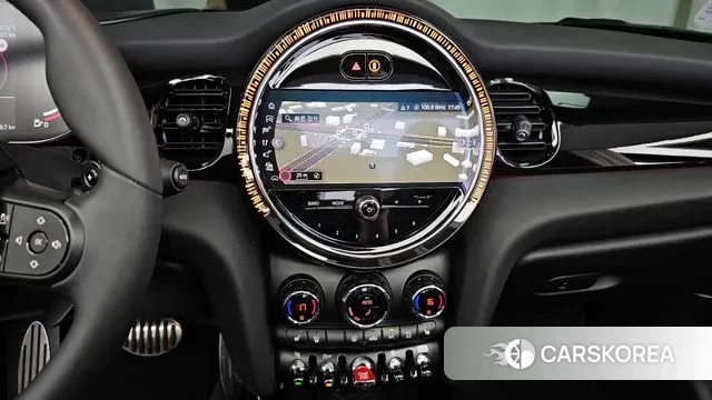 Mini Cooper S Convertible 2023 Серебряный из Кореи, фото 6