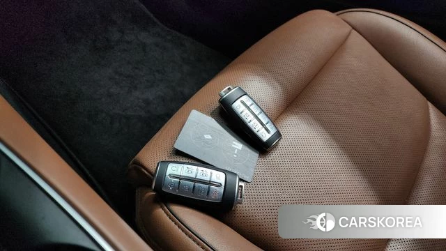 Genesis GV70 2022 Белый из Кореи, фото 6