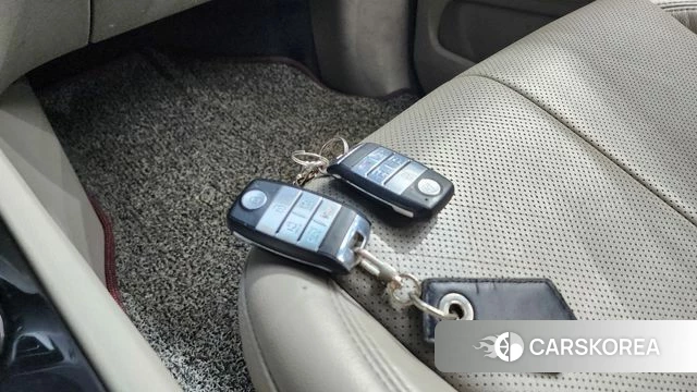 Kia The New Carnival 2018 Серый из Кореи, фото 6